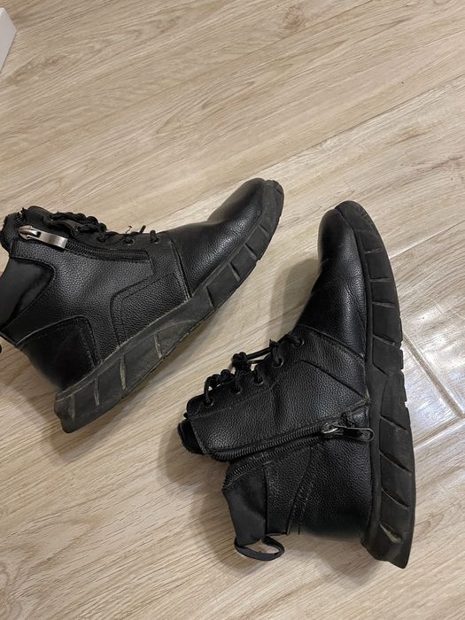 Ботинки кожаные на мальчика