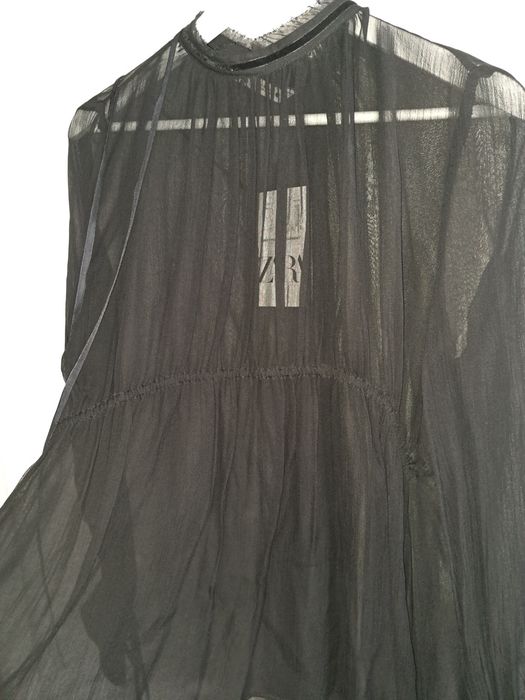 Zara асиметрична риза