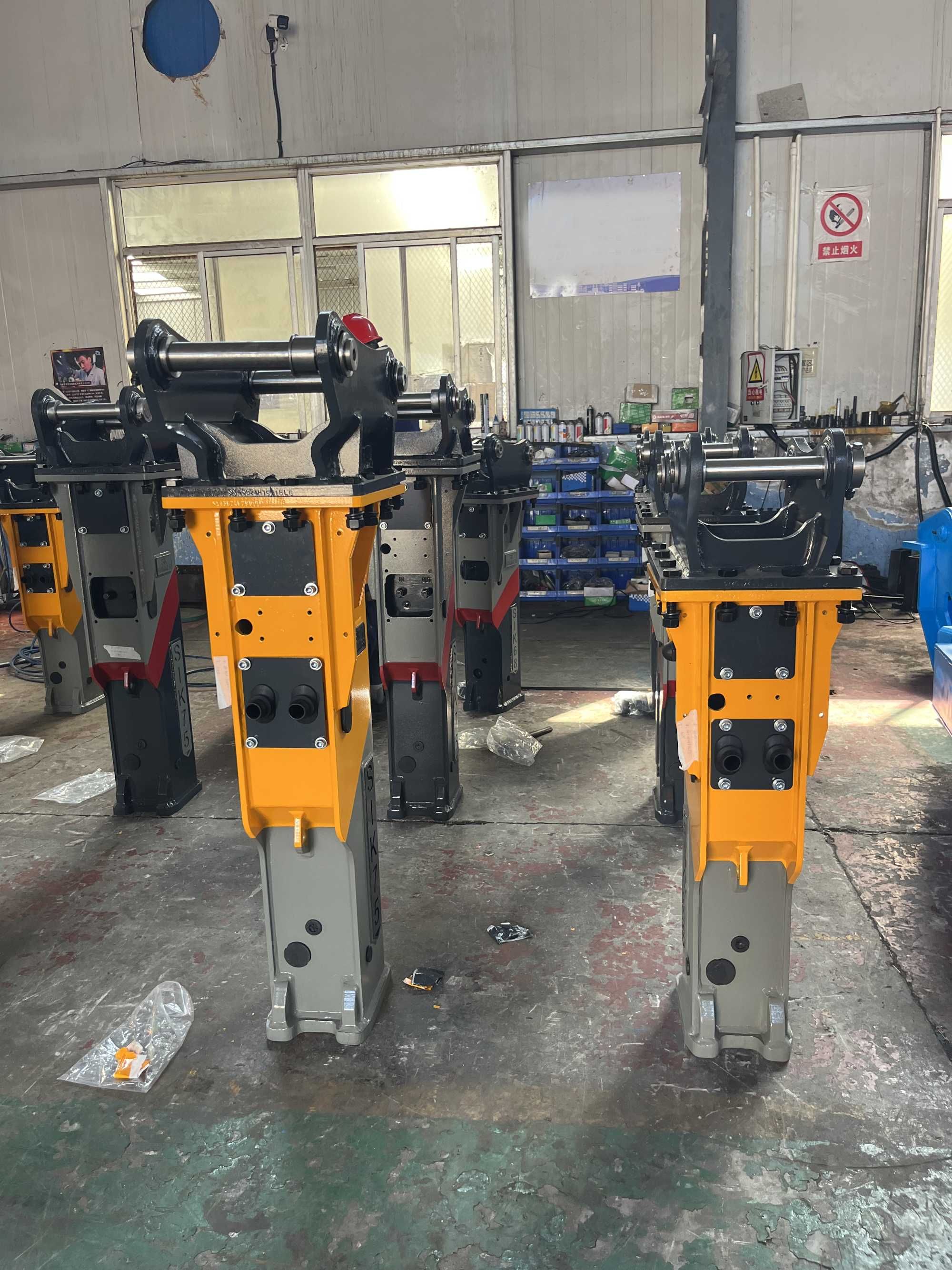 Picon pentru excavator 0.8 - 60 ton