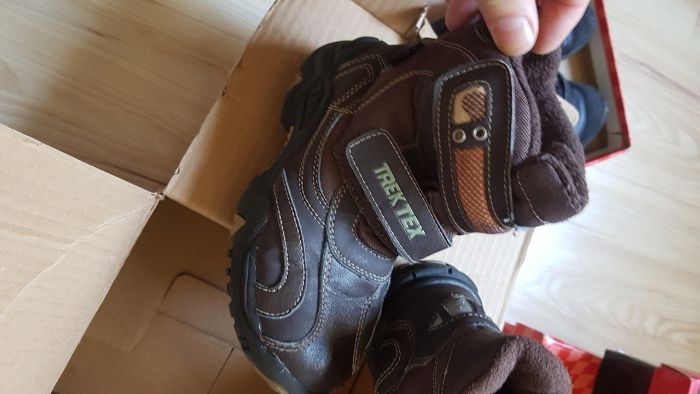 Ghete / cizme / adidasi copii stare foarte buna, sau ca noi