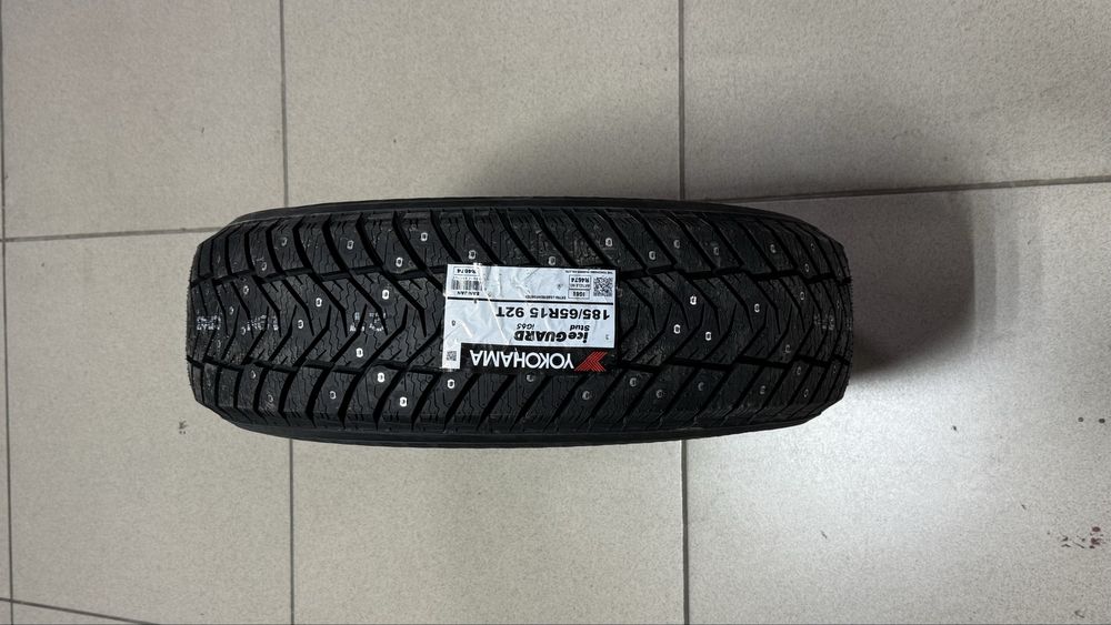 185/65R15 YOKOHAMA