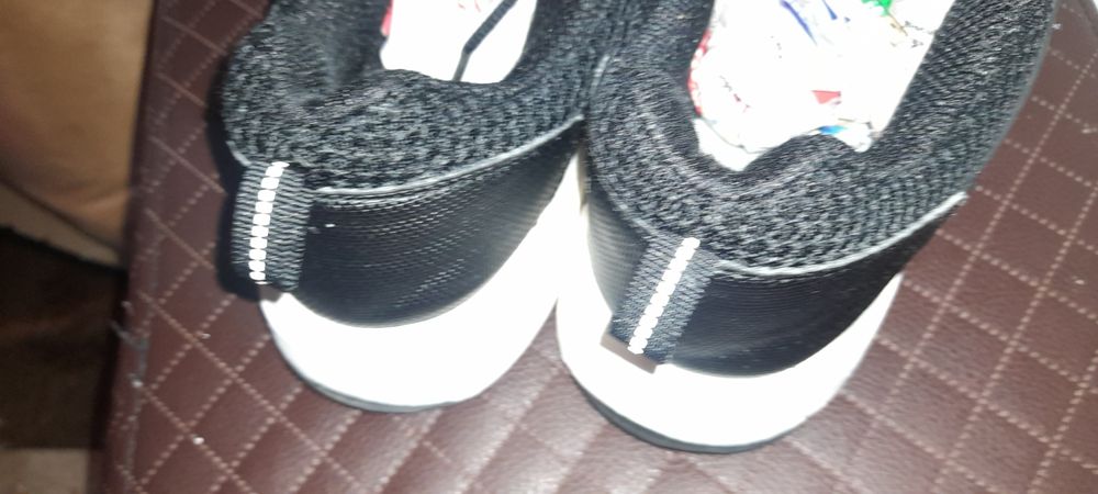 Adidasi  42  marca adidas si crane