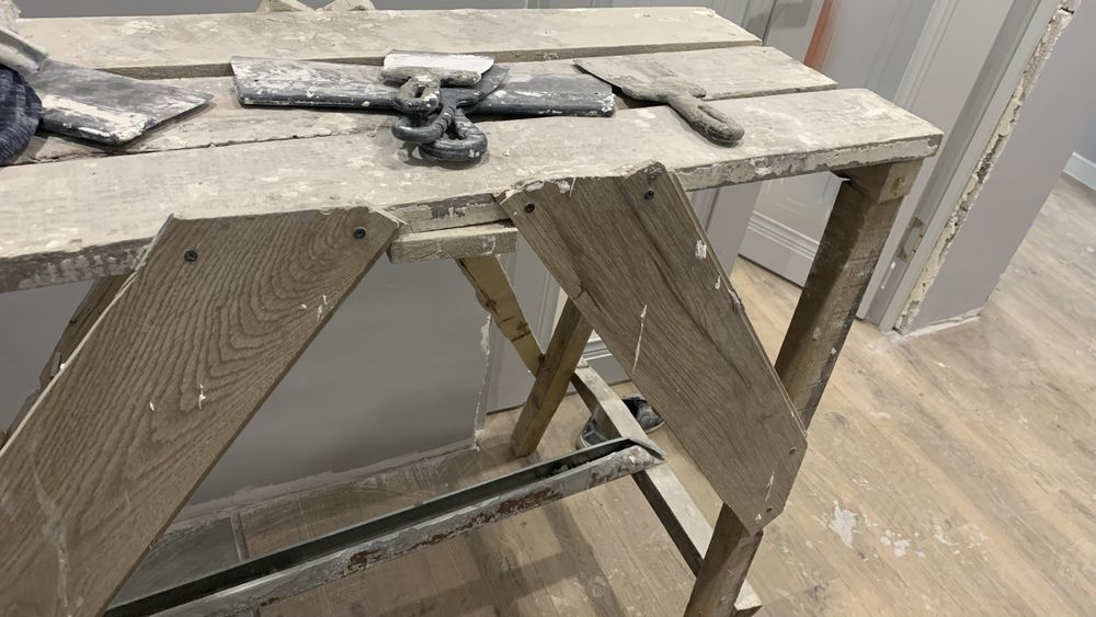 Продам стройтельный туалет и козел