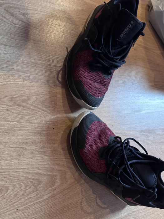 Оригинални маратонки Nike Air Versitile 3 - 43 номер