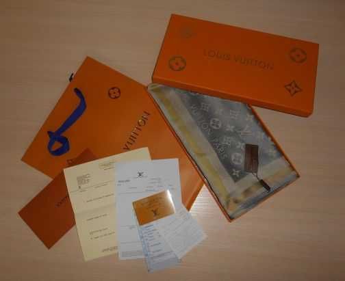 Eșarfă pentru femei Louis Vuitton 050