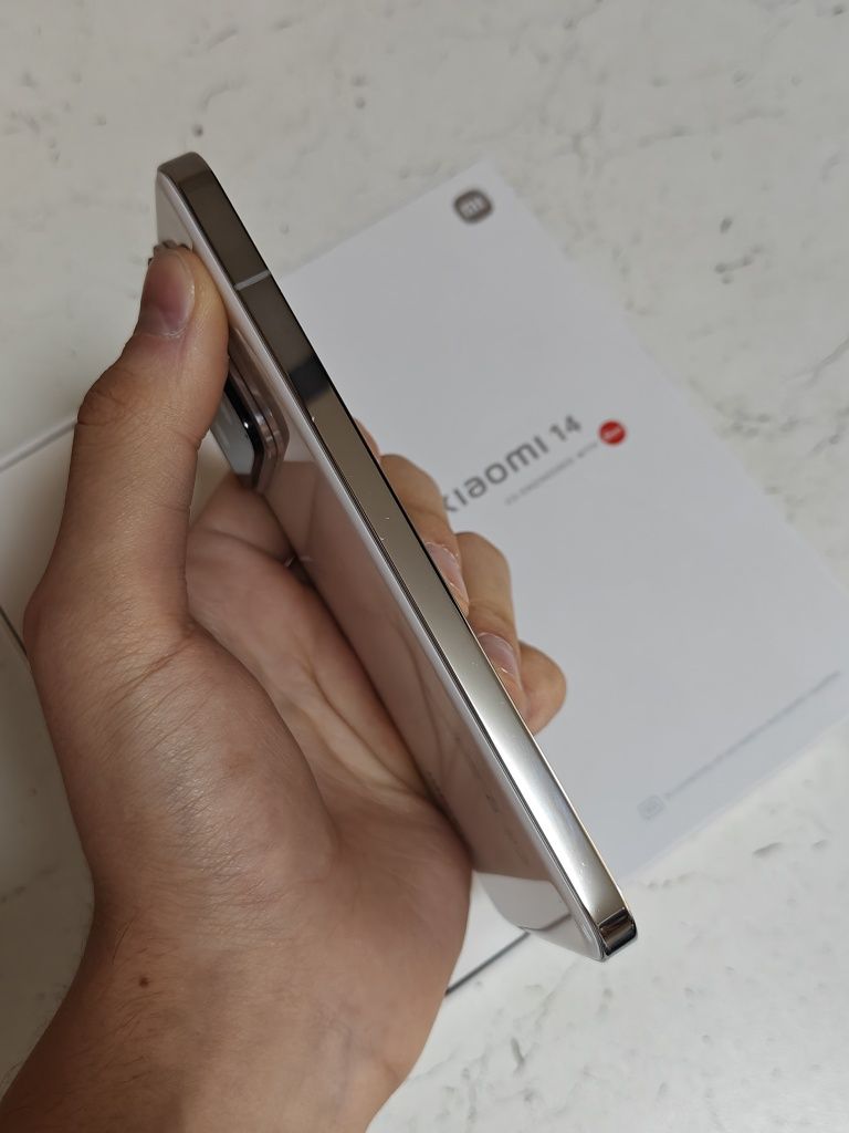 Xiaomi 14 256Gb White Sotlad