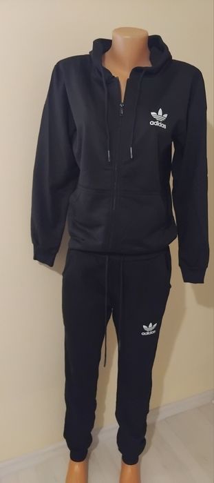 Trening dama Adidas.