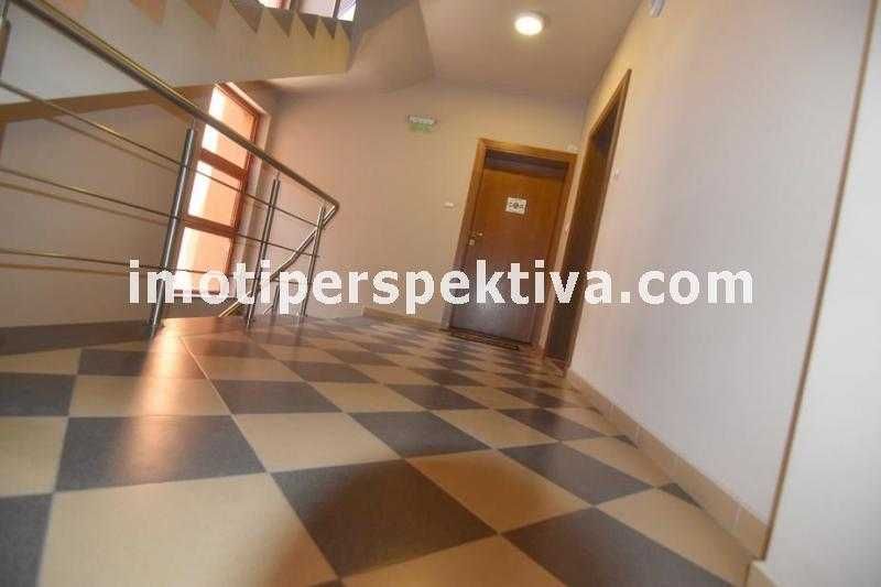 Продава се Двустаен апартамент в Пловдив, Кършияка - 65 кв.м за 2000 €/кв.м - Снимка #12