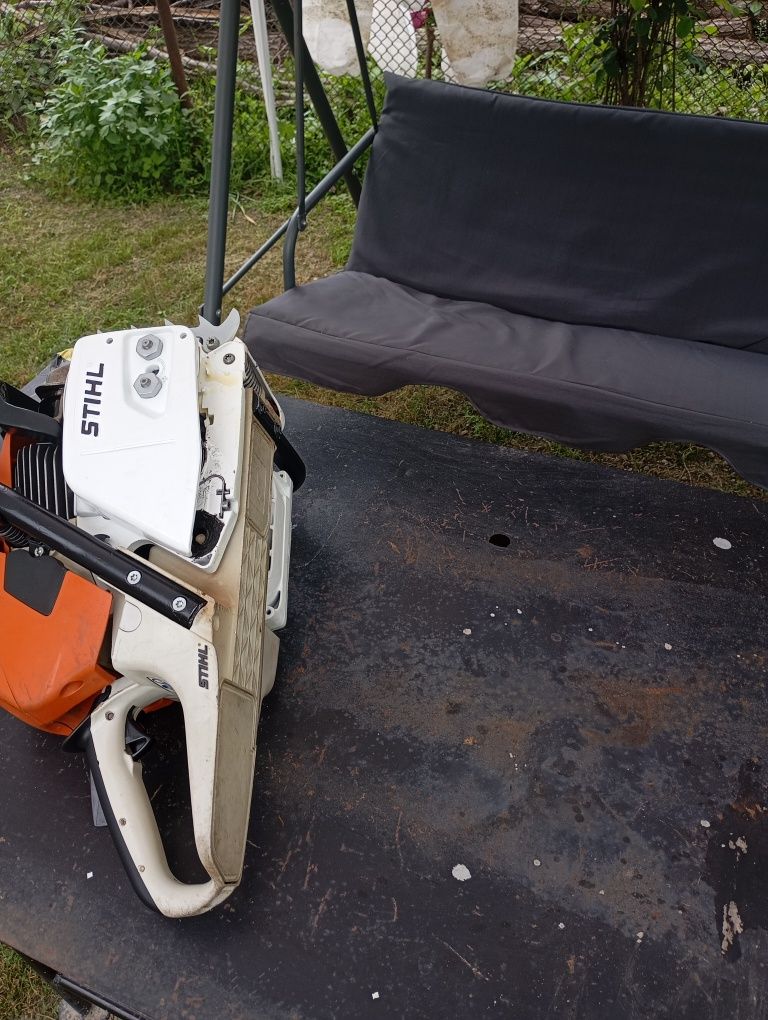 Vând STIHL MS 441C