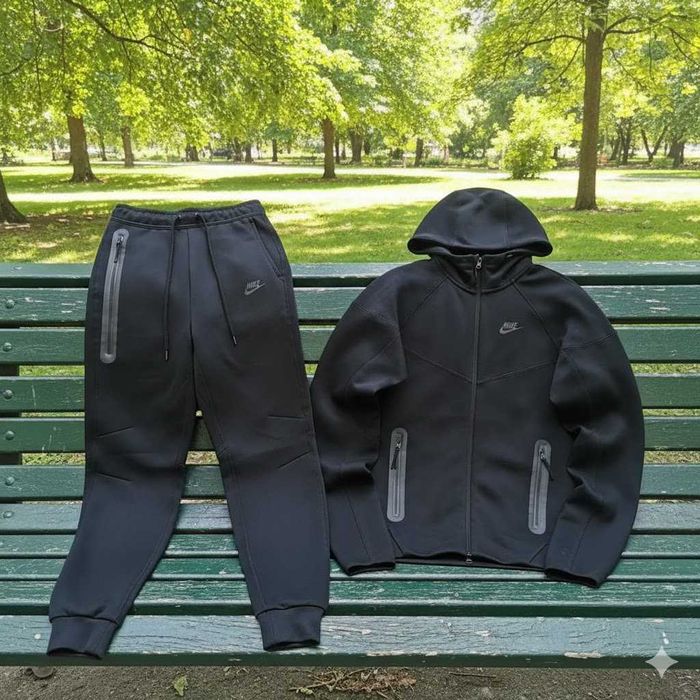 Trening Nike TECH Negru 2024 - Set Complet Bumbac