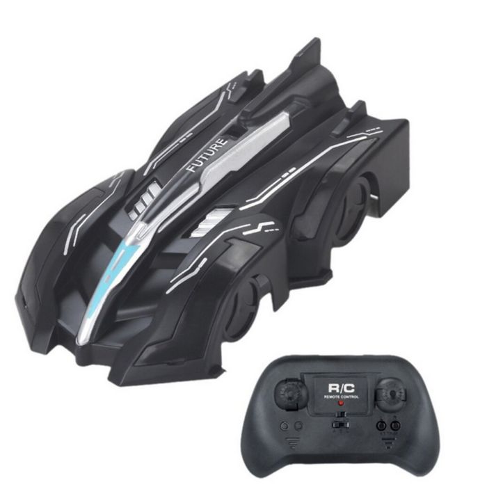 Антигравитационна каскадьорска кола – кара по стени, таван и под