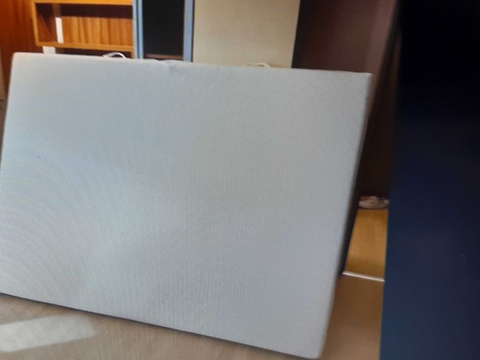 Vănd saltele de 140x200cm, 349 ron/ bucata la Oradea