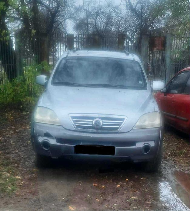 Prodavam Predna Bronya za Kia Sorento