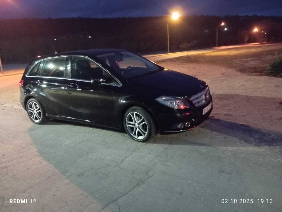 ПРОДАВАМ   Mercedes-Benz  B 180 CDI  7G-DCT