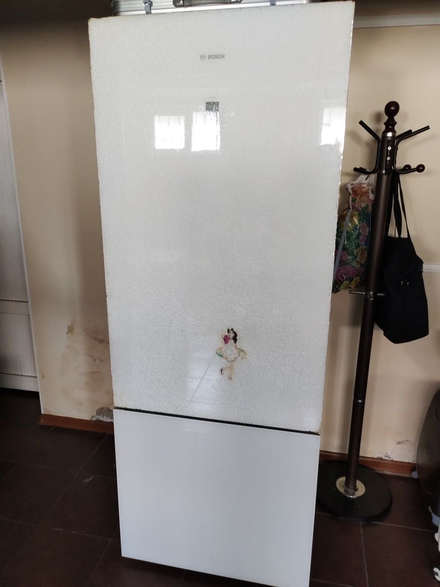 Холодильник двухкамерный Bosch