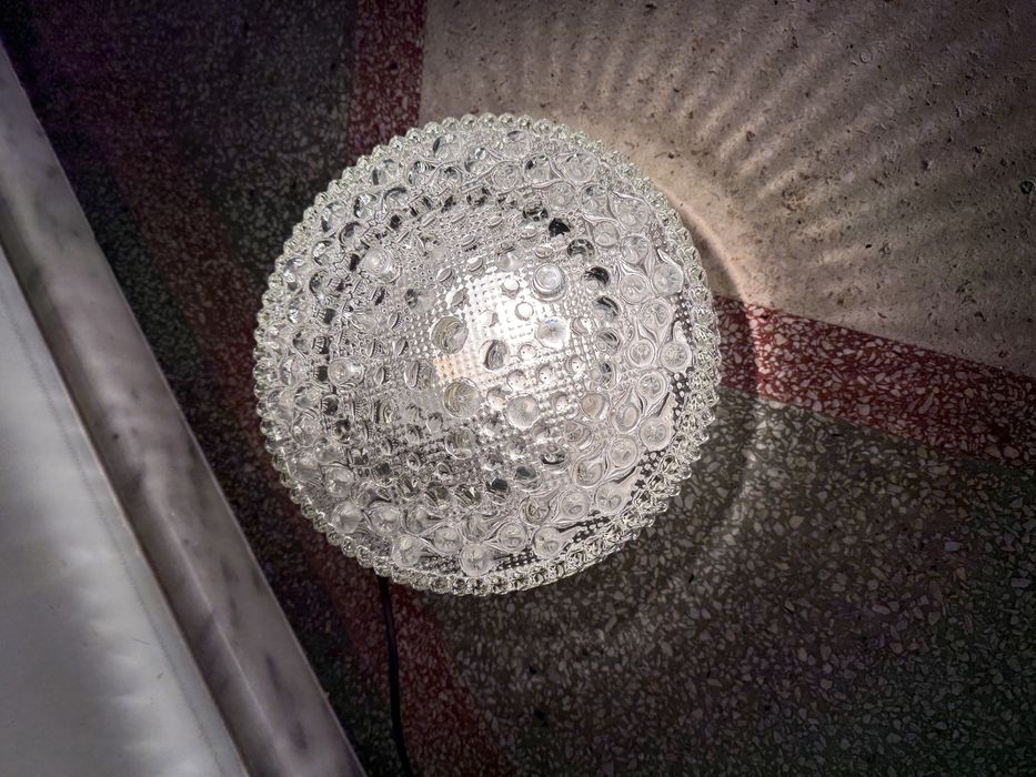 Стъклен плафон / 60-те