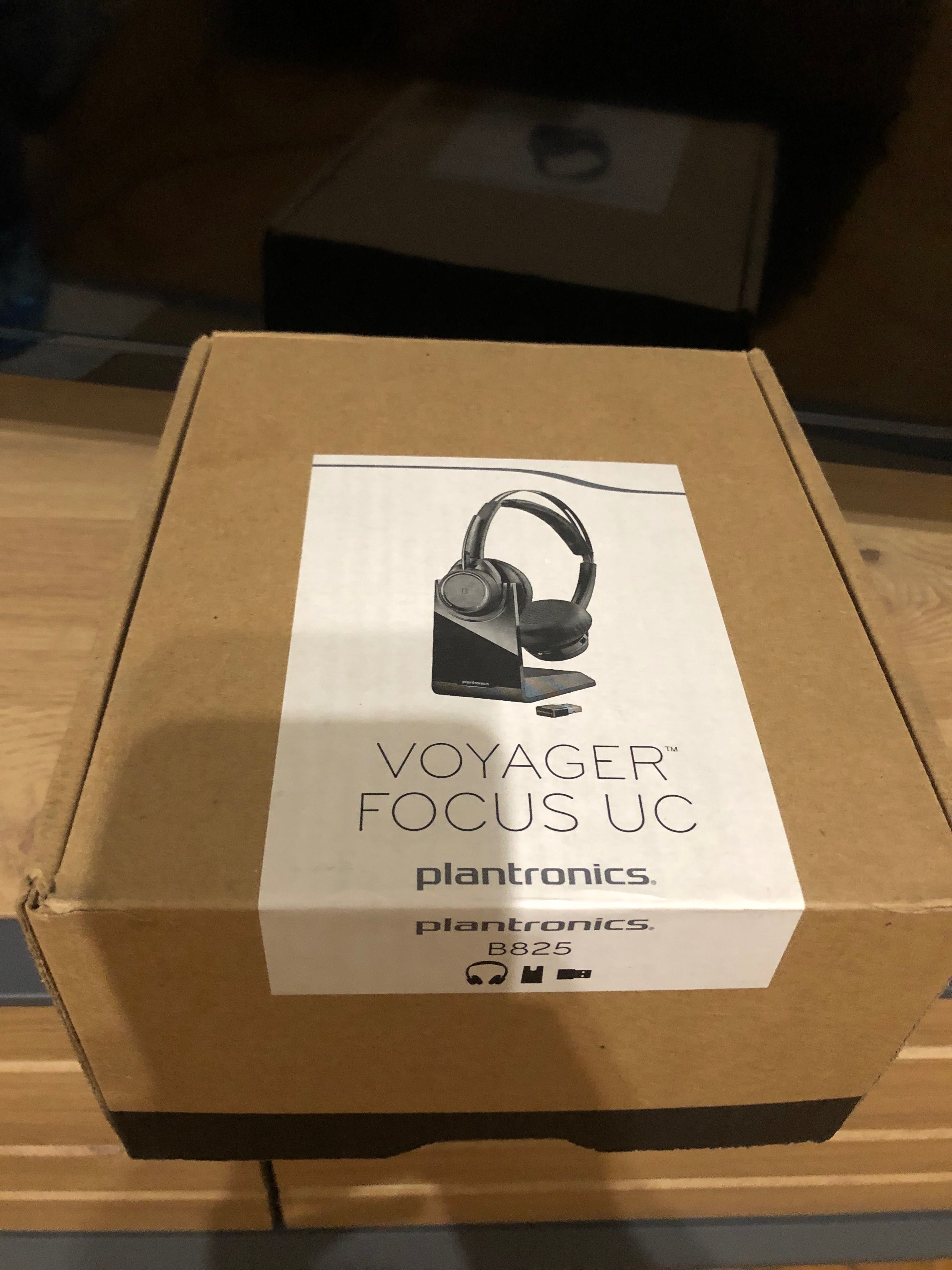 Plantronics voyager focus uc b825