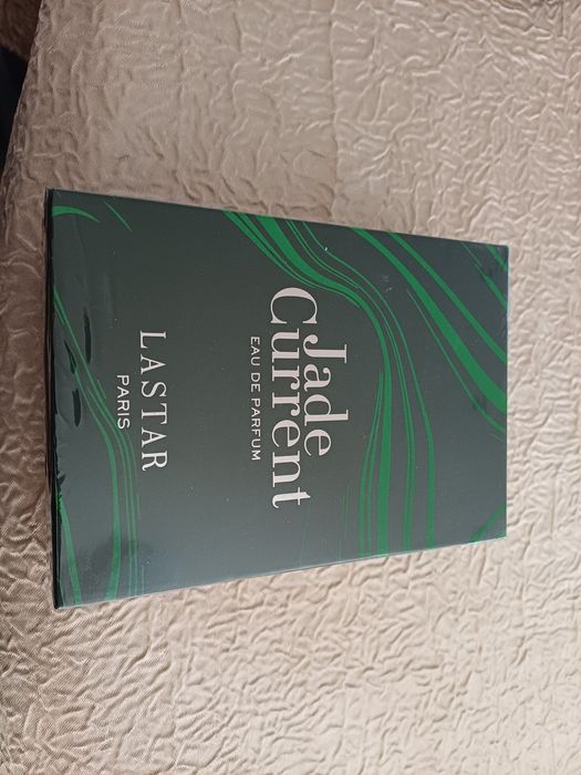 Продавам мъжки парфюм!