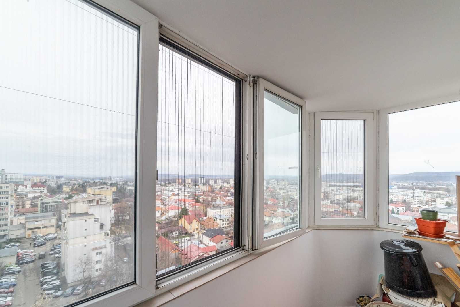Apartament 4 camere in mijlocul orasului - Ultracentral Pitesti
