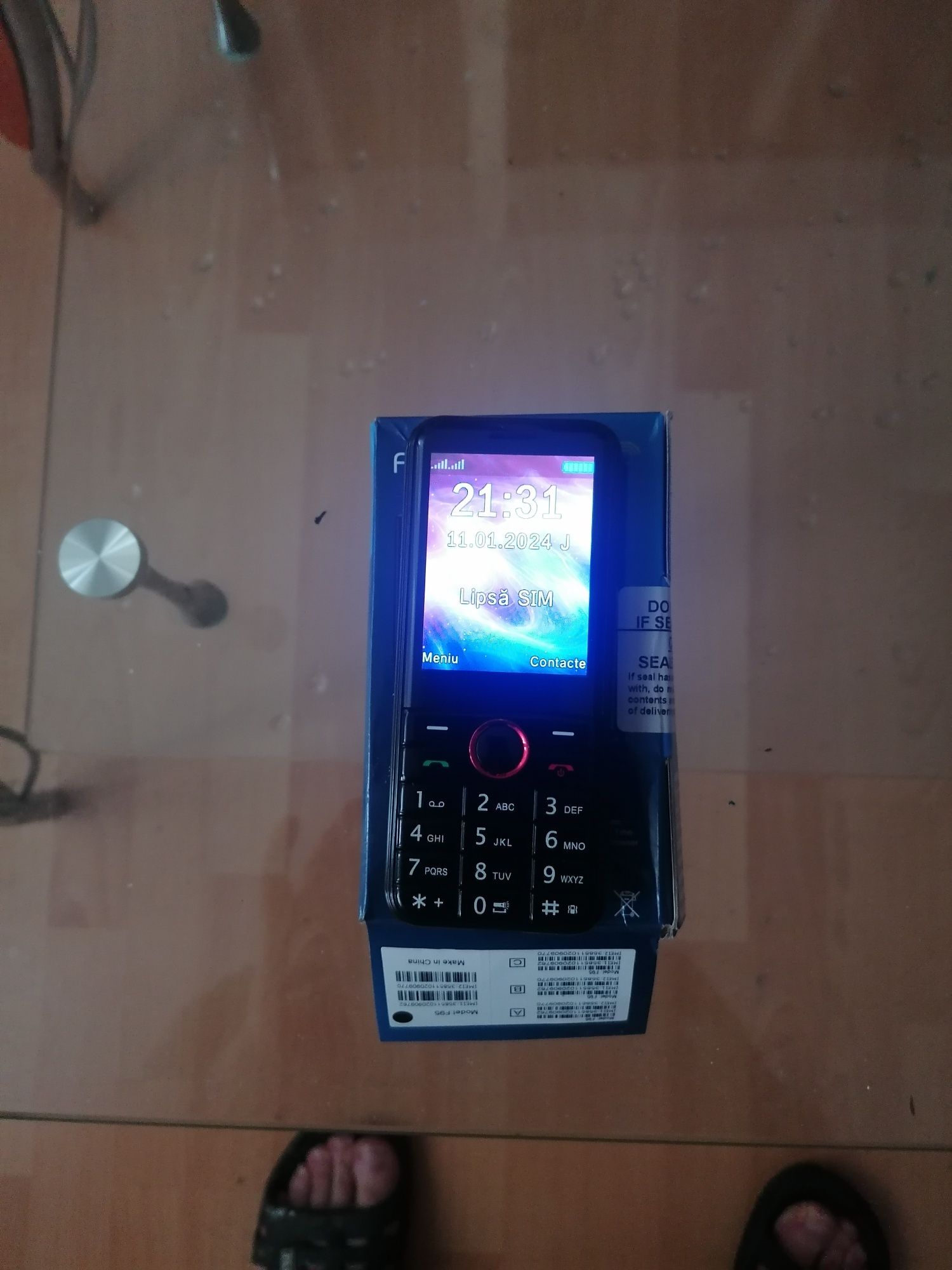 Telefon cu butoane
