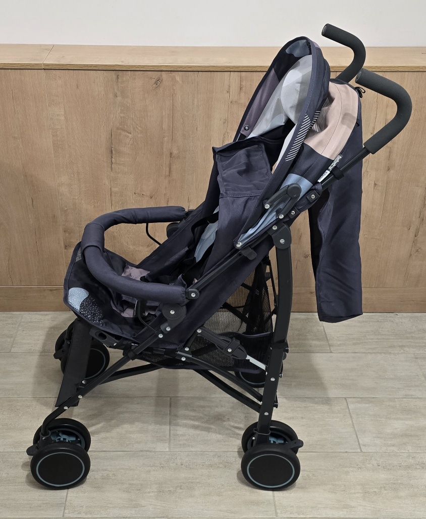 Продам коляску прогулочную Babyton синего цвета