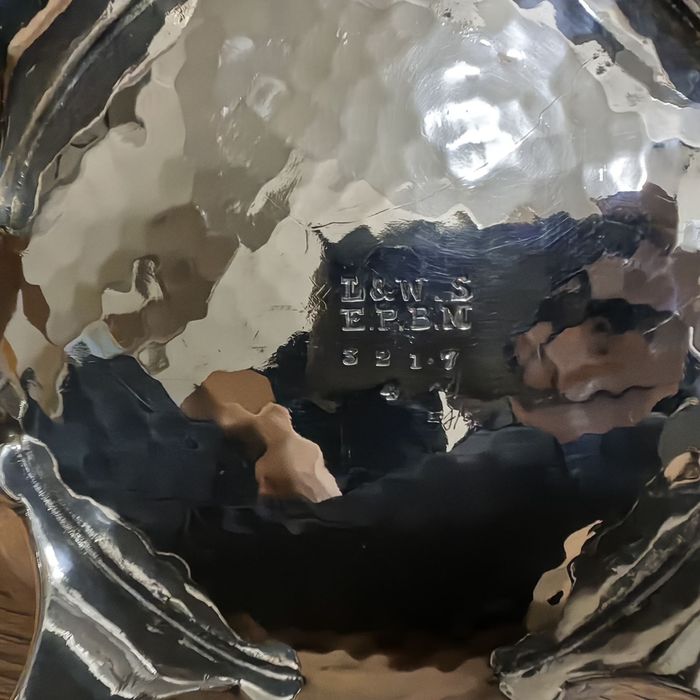 Комплект с елегантен Georgian Revival / ранно Art Deco дизайн