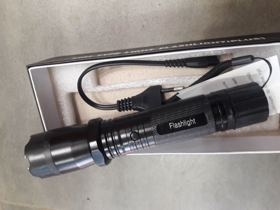 lanterna electrosoc police metalica