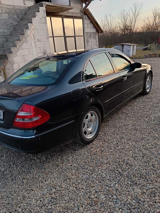 Mercedes Benz e class