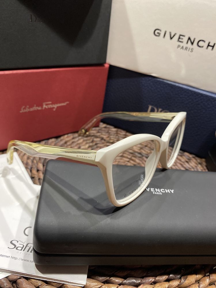 Рамки за очила Givenchy Paris GV0008 намалени