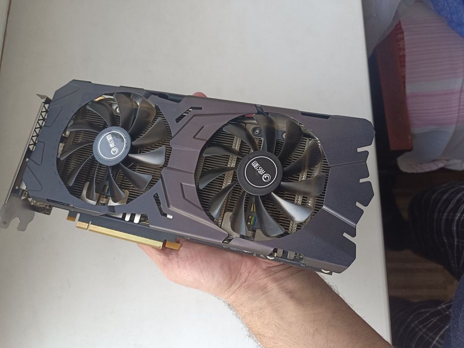 Geforce gtx 1080.