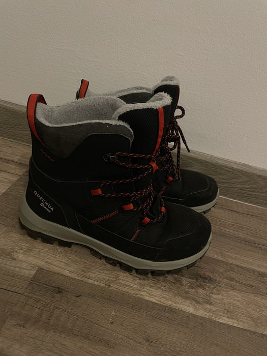 Quechua SH100 Warm Waterproof Snow Boots