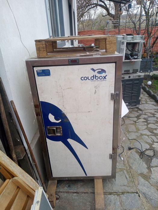vând răcitor, congelator profesional