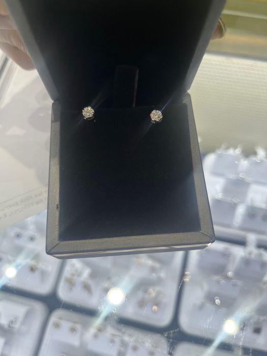 Cercei aur alb 18 kt cu diamante