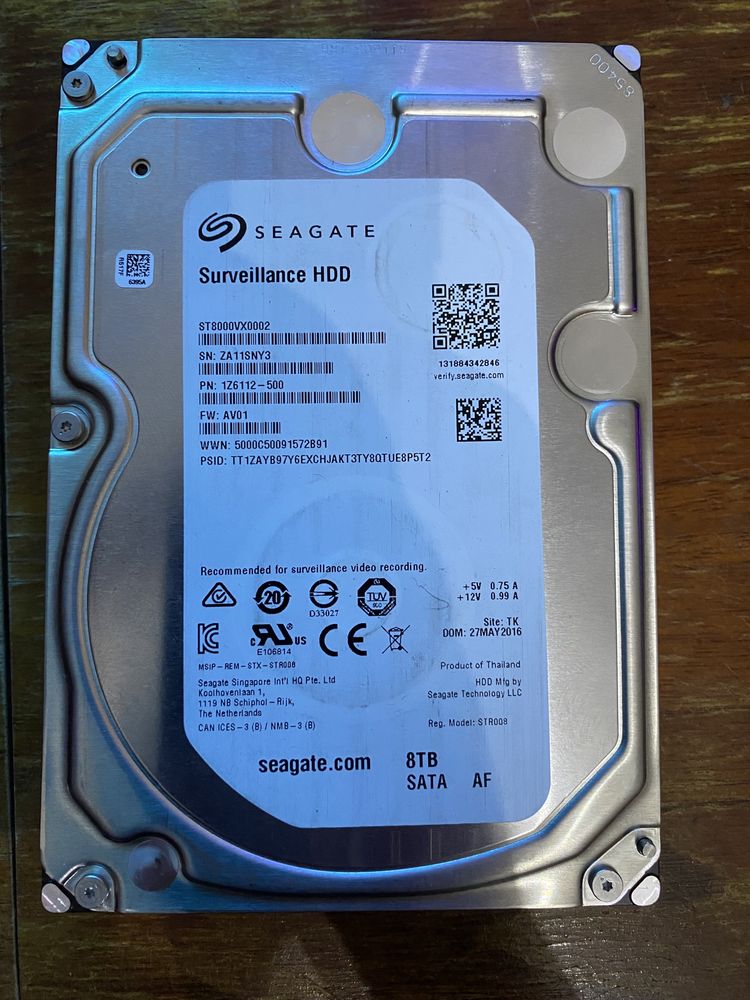 Жёсткий диск HDD 8 Tb 8ТБ в отличном состоянии