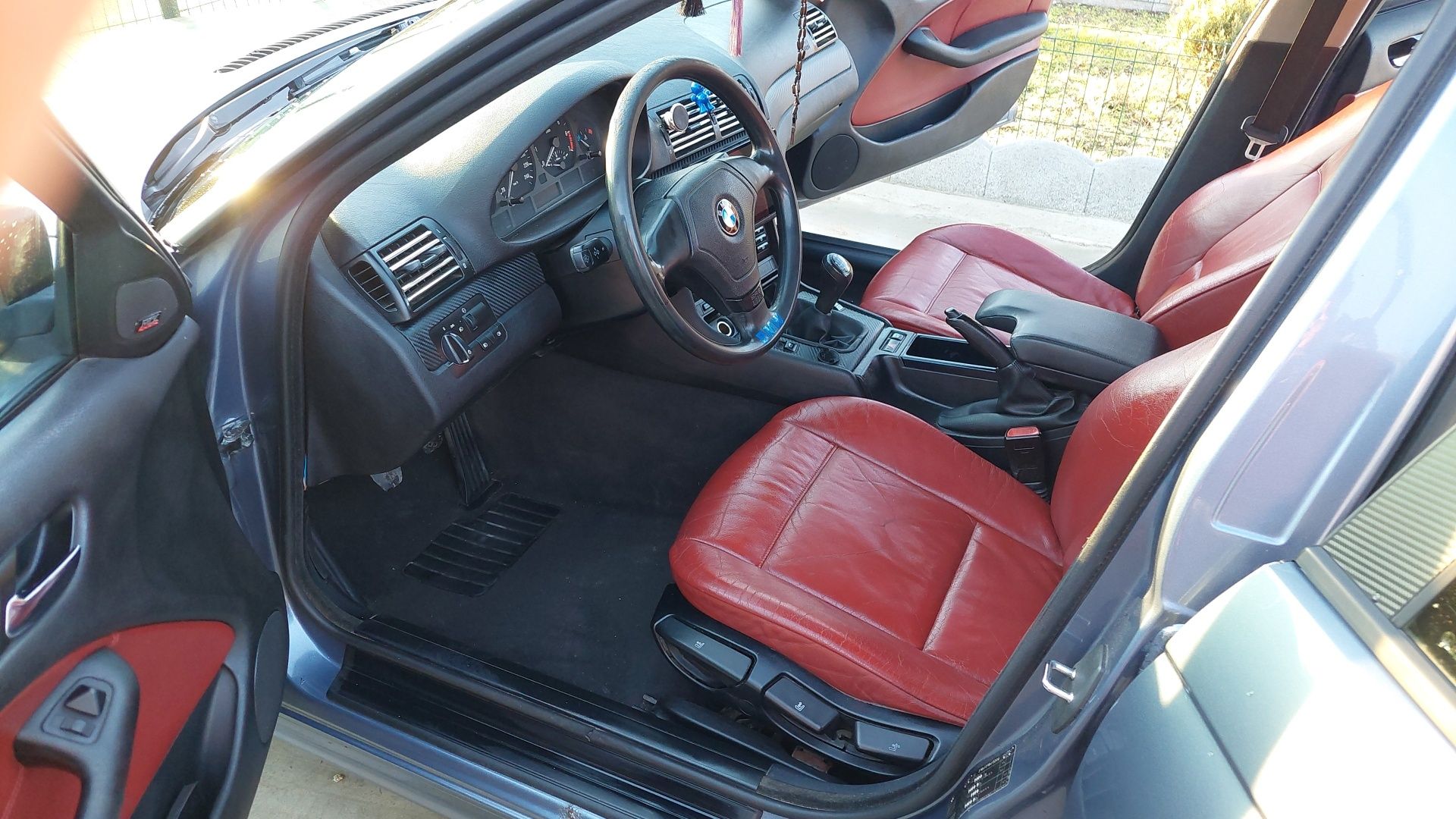 Vând E46 318i benzina