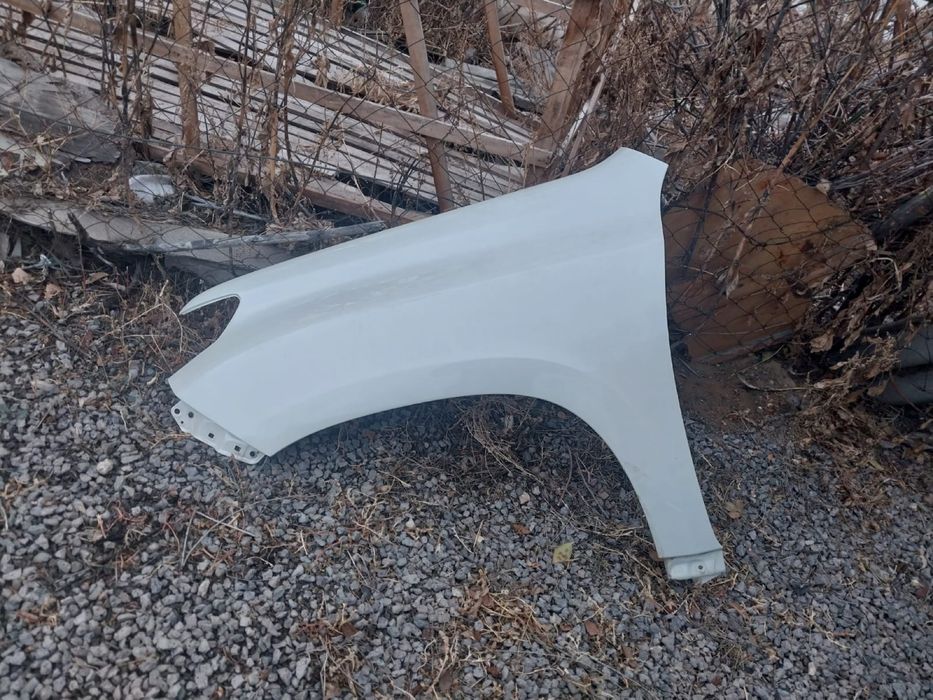 Крыло на Прадо 150