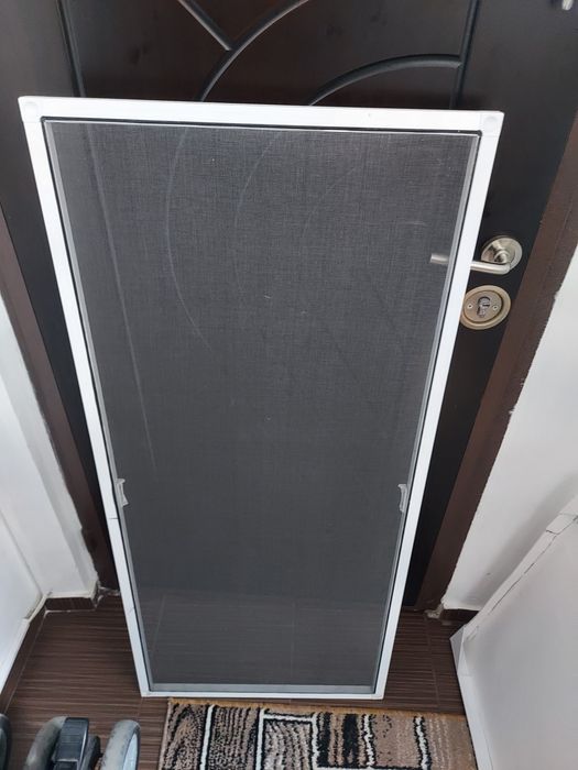 Vând plasa țânțari/anti-insecte