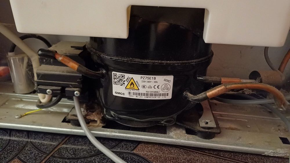 Motor/ compresor frigider arctic Pz75e18- 220v, R600a