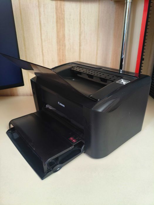 Продаю принтер Canon F151300