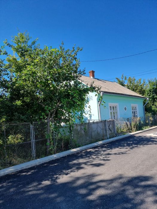 Vând casă cu teren 24 ari, intravilan in Rădăuți,