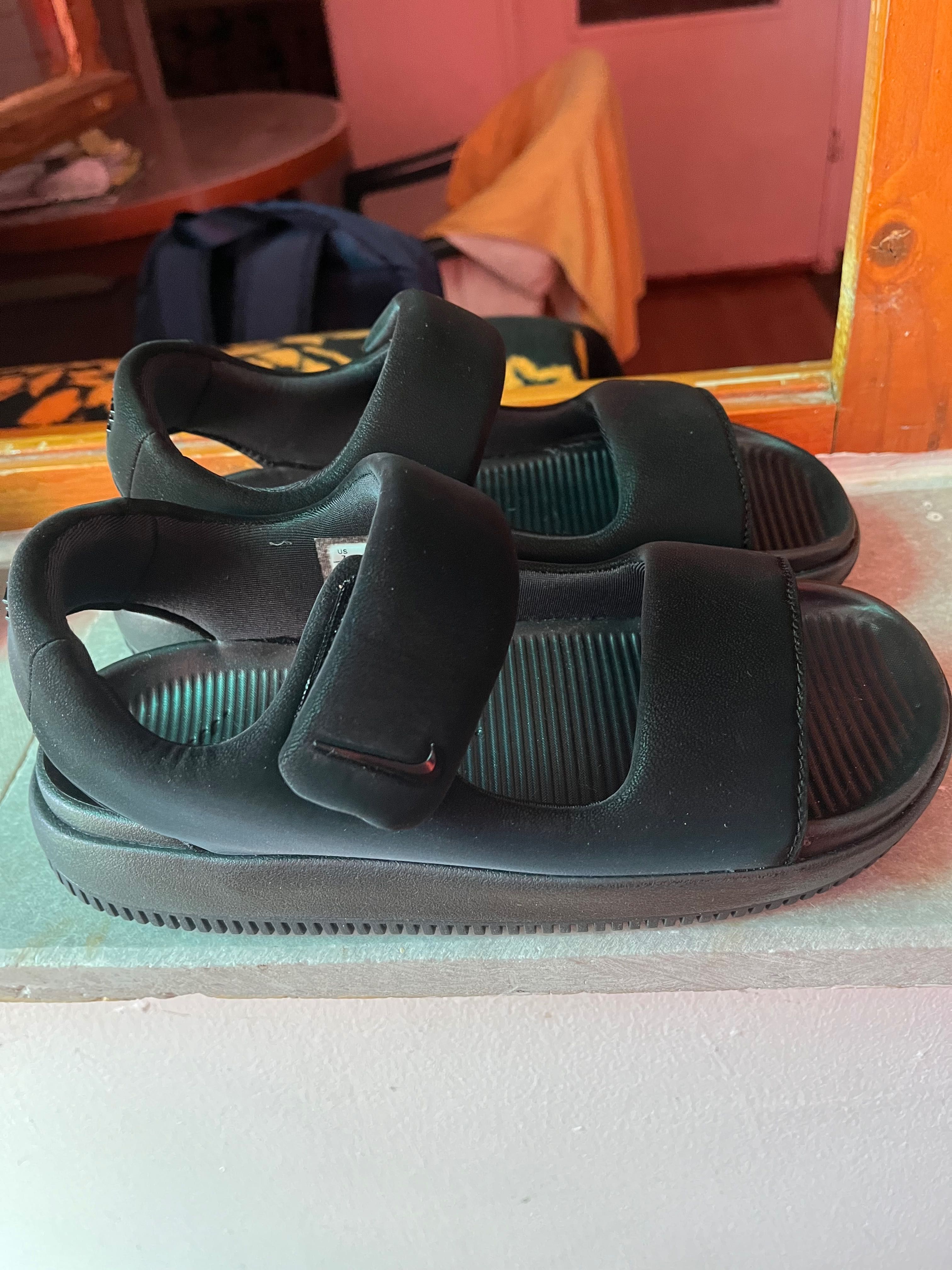 Nike Calm сандали