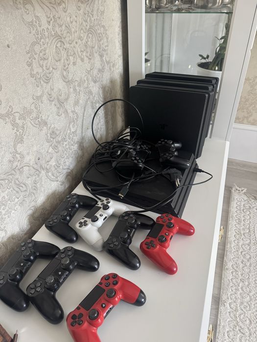 Продается оптом пс4 про,слим в описание смотри