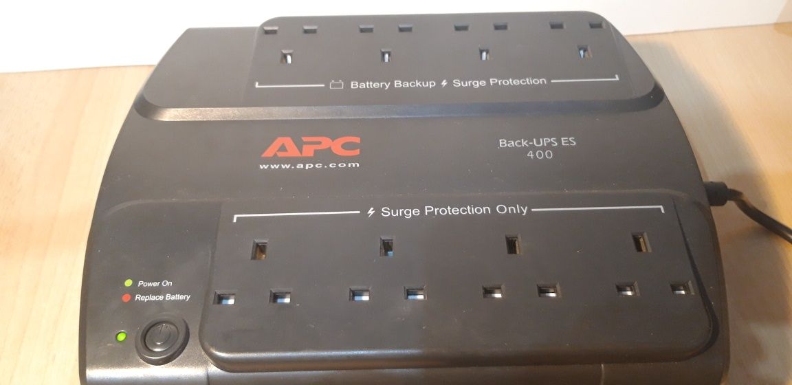 Sursa neintreruptibila APC Back-UPS ES 400