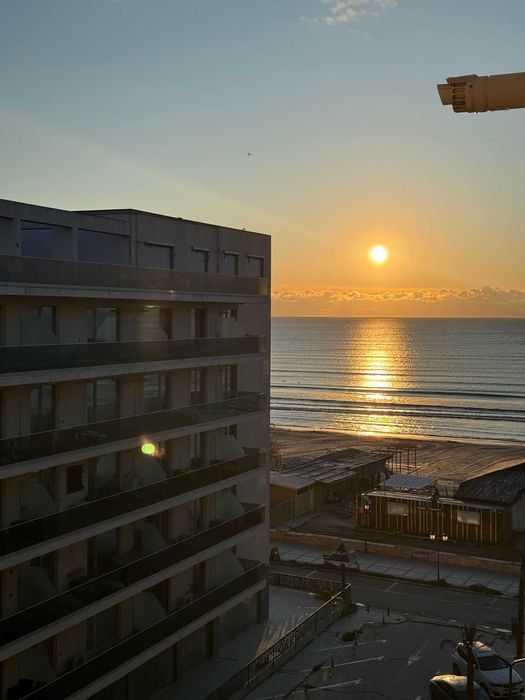 PROPRIETAR - Mamaia Nord - 2 camere prima linie cu vedere la mare