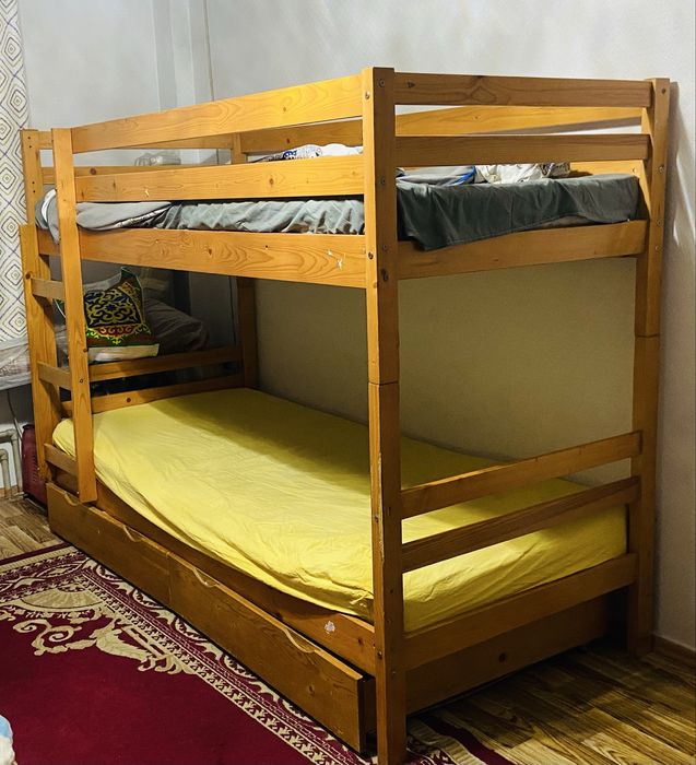 Двухъярусная кровать с ящиками и матрасами Б/У Самовывоз