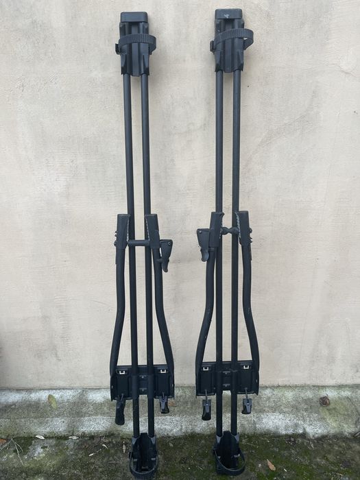 Suporti Bicicleta Thule si Barca . 2 Buc