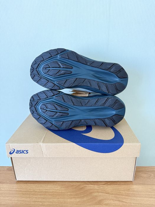 Asics- НОВИ, ТОП модел, много красиви!