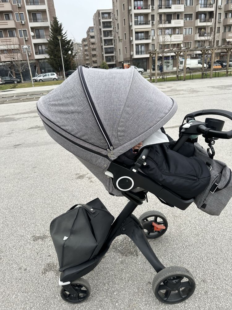 Бебешка количка Stokke V6