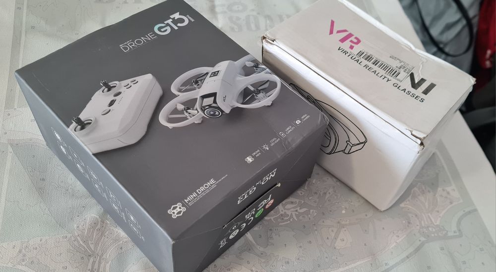 Drona GT3 + 2 acumulatori + ochelari VR noua
