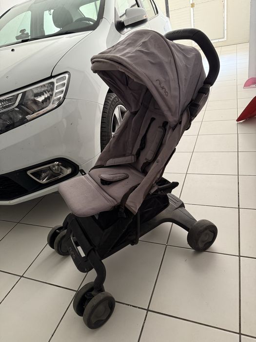 Vand carucior pentru copii Nuna